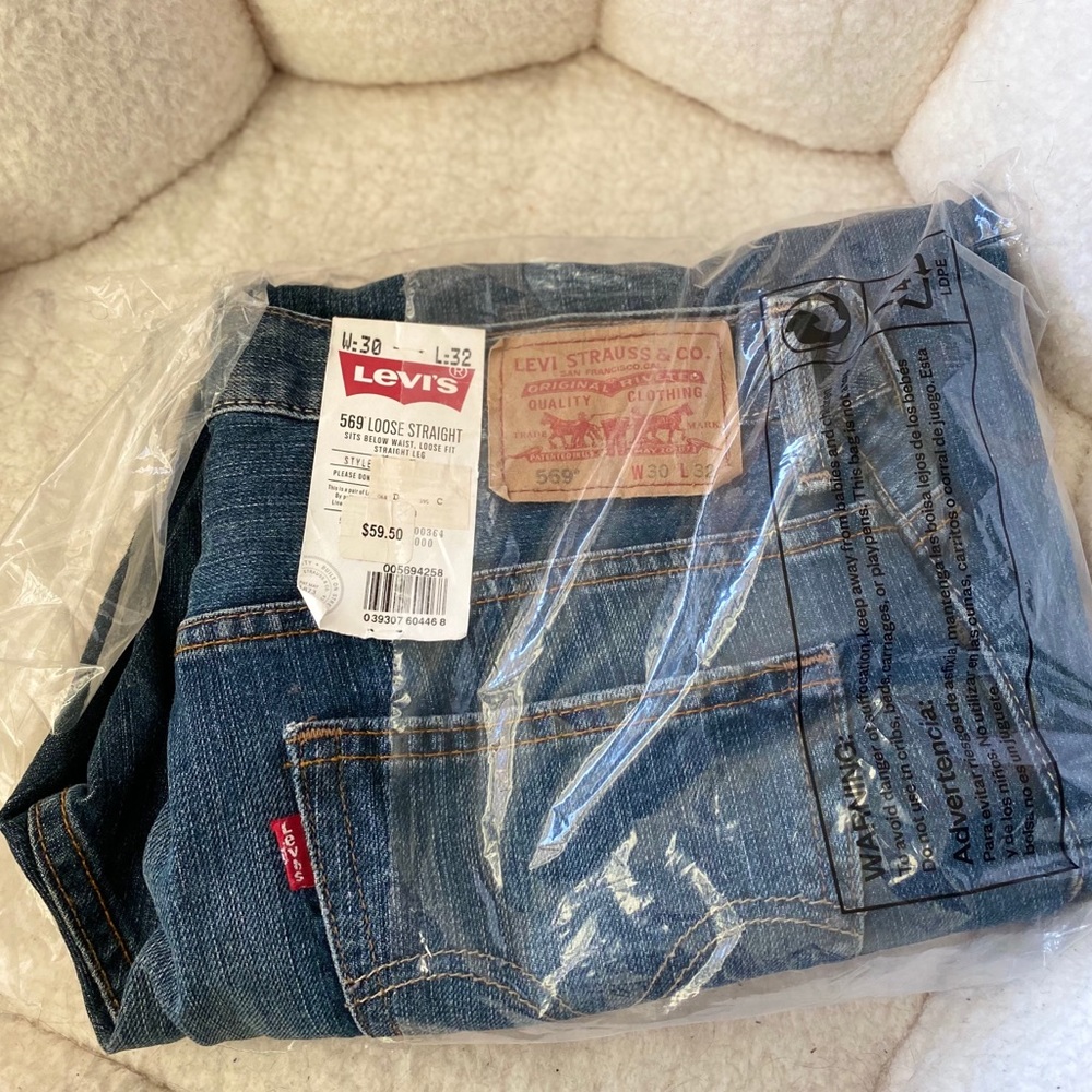 Levi’s 569 Loose Straight Jeans